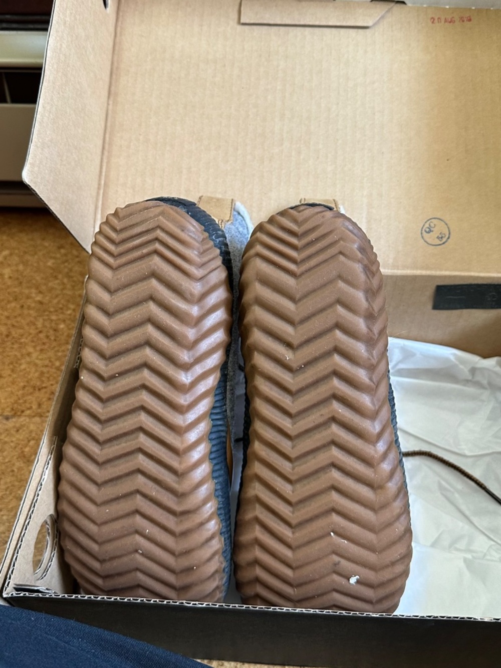 Sorel Boots - Picture 3 of 6